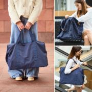Geanta de infasat Childhome Mommy Bag Signature Urban Navy ERFCH-CWMBBSUNA
