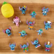 Disney Stitch - Mini-figurina ascunsa in capsula, Hobby S1 BKF46227