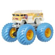 HOT WHEELS MONSTER TRUCK GLOW IN THE DARK MASINUTA 5 ALARM SCARA 1:64 VIVMTHCB50_HWC80