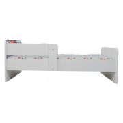 Pat Copii Cars 2 Cu Paravane Dubla Protectie si Cu Saltea SafeNest 130x60 Cm  Ptv6987