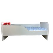 Patut Pentru Fetite Si Baietei Cu Personajele Mickey Si Minnie, Modelul Sleepy Cu Saltea SafeNest De 130x60 Cm Ptv6046