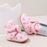 Cizmulite pentru bebelusi, roz, cu broderie florala si interior captusit moale mbbmb4197-1-ci3