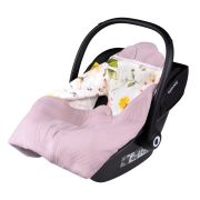 Paturica de infasat, Lionelo, Pentru scoica auto, carucior si landou, Cu multiple utilizari, Cu inchidere arici velcro, Dimensiune 90x90 cm, Din bumbac, TOG 2.5, 12-18 luni, Roz BYNLO-TRAVEL_SWADDLE_BLANKET_PINK_FLOWER