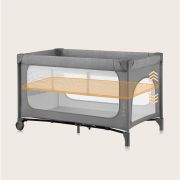 Patut pliant, Lionelo, Jasmin Easy Fold, Pana la 15 kg, Usor de pliat, Cu doua nivele, Cu saltea ergonomica T25, Cu intrare laterala cu fermoar, 2 roti cu frana, 120 x 60 cm, Conform cu EN 716, 0-36 luni, Gri BYNLO-JASMIN_EASY_FOLD_GREY_STONE