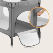 Patut pliant, Lionelo, Jasmin Easy Fold, Pana la 15 kg, Usor de pliat, Cu doua nivele, Cu saltea ergonomica T25, Cu intrare laterala cu fermoar, 2 roti cu frana, 120 x 60 cm, Conform cu EN 716, 0-36 luni, Gri BYNLO-JASMIN_EASY_FOLD_GREY_STONE