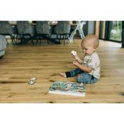 Puzzle din lemn, Free2Play, Cu animalute de la ferma, Cu sunete, Cu maner, Stimuleaza simturile, invatarea prin joc si imaginatia, 29,8 x 21,2 x 3,8 cm, Farm BYN85079