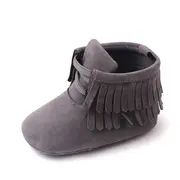 Cizmulite pentru bebelusi, gri, cu franjuri chbh2316-1-p29