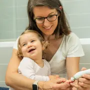 Badabulle - dispozitiv electric pentru scurtarea unghiilor bebelusului bbbb032005