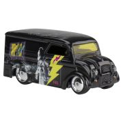 HOT WHEELS POP CULTURE MASINUTA METALICA DAIRY DELIVERY MTV SCARA 1:64 VIVMTHXD63_HVJ44
