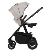 Carucior 2 in 1, Lionelo, Amber Plus, Cadru aluminiu, Cu landou intarit si salteluta moale, Reversibil, Maner ajustabil, Cu accesorii, Cu ventilatie panoramica 3D, Pana la 22 kg, EN1888-1, EN1888-2, EN1466, Bej BYNLO-AMBER_PLUS_2IN1_BEIGE_SAND