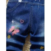 Salopeta din blugi pentru fetite cu broderie florala si fluturi mbtu14-r1