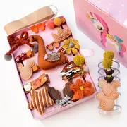 Set de 24 accesorii pentru par model j al-el-j