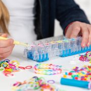 Set creativ cu elastice - loom i do