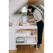 Masuta de infasat, FreeON, Mila, Din lemn, Cu 4 roti pentru transport facil, Cu 3 suprafete de depozitare, 76x54x86 cm, White BYN82702