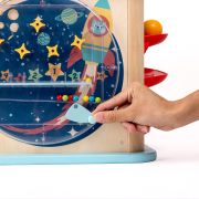 Jucarie din lemn -  Centru de activitati Invata si descopera cu cubul magic