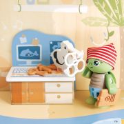 Jucarie din lemn - Set de joaca salvarea oceanelor (48 piese)