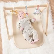 Saltea de infasat, Nattou, Softy, Moale, Utilizabil si fara husa, Design ergonomic, Spuma PU, 70x50x10 cm, Fara BPA, 0 luni+, Beige BYN145060