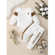 Costumas alb pentru bebelusi - mama's boy mdtu12-r1