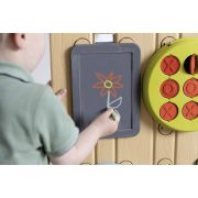 Perete de activitati smoby life 6 in 1 cu 29 accesorii hubs7600840301