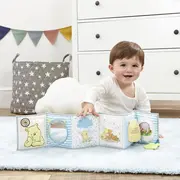 Jucarie - carte Winnie the Pooh cu doua fete pentru dezvoltare senzoriala