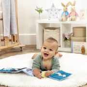 Jucarie - carte Peter the Rabbit cu doua fete pentru dezvoltare senzoriala