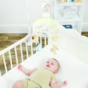 Carusel muzical pentru patut Winnie the Pooh