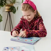 Carte de colorat & abtibilduri cu numere - frozen