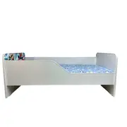 Pat pentru baieti Avengers 3 Gama Sleepy, cu Saltea SafeNest 130x60 Cm, 2-6 Ani  Ptv7810