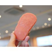 Sandalute crem cu piuitoare - ursulet md2025su07-2-c