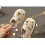 Sandalute ivoire cu piuitoare - floricica crosetata md2025su03-2-c