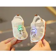 Sandalute ivoire cu piuitoare - ursulet cu led mb2025su09-2-sa46