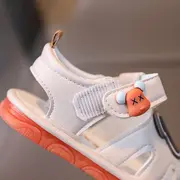 Sandalute ivoire cu piuitoare - ursulet lc md2025su08-3-s1