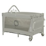 Patut pliant, Lionelo, Flower, Cu doua nivele, Cu arcada, Geanta transport, Masuta de infasat, Bara cu jucarii, Fereastra laterala, 120x60 cm, Conform cu standardele europeane de securitate EN 716 si EN12221, Cappuccino BYNLO-FLOWER_CAPPUCCINO
