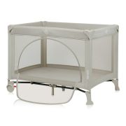 Patut pliant, Lionelo, Laura, 102 x 74 cm, Cu doua nivele, Functie de tarc, Cu roti, Include salteluta si geanta de transport, Pereti din plasa, Deschidere laterala, Pana la 15 kg, 0 luni +, Bej BYNLO-LAURA_BEIGE_SAND
