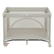 Patut pliant, Lionelo, Laura, 102 x 74 cm, Cu doua nivele, Functie de tarc, Cu roti, Include salteluta si geanta de transport, Pereti din plasa, Deschidere laterala, Pana la 15 kg, 0 luni +, Bej BYNLO-LAURA_BEIGE_SAND