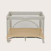 Patut pliant, Lionelo, Laura, 102 x 74 cm, Cu doua nivele, Functie de tarc, Cu roti, Include salteluta si geanta de transport, Pereti din plasa, Deschidere laterala, Pana la 15 kg, 0 luni +, Bej BYNLO-LAURA_BEIGE_SAND