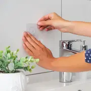 Cronometru dublu, pentru spalarea mainilor si periajul dintilor, sustine igiena temeinica la copiii de peste 24 luni, protectie apa IP65, Reer 79290