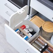 Cutie de depozitare cu sistem de siguranta pentru copii, pana la 24 de luni, Reer SafeContainer 83230