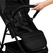 Carucior sport, Lionelo, Mira, Maner reglabil in 5 pozitii, Spatar si suport de picioare reglabile, Plasa de tantari si suport biberon incluse, Pana la 22 kg, 6 luni+, Conform cu EN1888-1, EN1888-2, Testare SGS, Negru BYNLO-MIRA_BLACK_ONYX