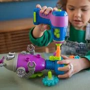 Bormasina magica - atelierul roboteilor