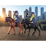 Playmobil - Jucarie de rol Echipaj de politie calare ARTPM71877