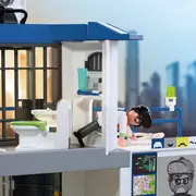 Playmobil - Jucarie de rol Statie de politie cu sala de interogatoriu ARTPM71874