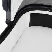 Carucior 2 in 1, Lionelo, Layla, Pana la 22 kg, Cadru aluminiu, Cu landou intarit si salteluta din spuma AirDots, Reversibil, Cu ventilatie 3D, Cu accesorii, EN1888-1, EN1888-2, EN1466, Gri BYNLO-LAYLA_2IN1_GREY_STONE