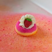 Bomba de baie handmade, cu figurina, Let's Jam Bath Blaster 160g, Bomb Cosmetics