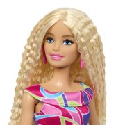 BARBIE FASHIONISTAS PAPUSA BARBIE BLONDA CU PAR ONDULAT VIVMTFBR37_HRH20