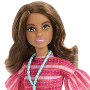 BARBIE SI TERESA RETETA PENTRU PRIETENIE PAPUSA TERESA VIVMTJCT02