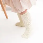 Sosete trei sferturi cu model din tesatura adskk137-c20