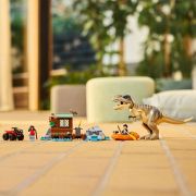 LEGO JURASSIC WORLD RENASTEREA EVADARE PE RAU DIN CALEA UNUI T REX 76975 VIVLEGO76975