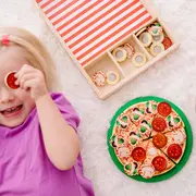MELISSA AND DOUG SET DE JOACA DIN LEMN PETRECERE CU PIZZA VIV6074863