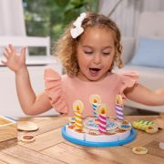 MELISSA AND DOUG SET DE JOACA DIN LEMN TORT ANIVERSAR VIV6074876